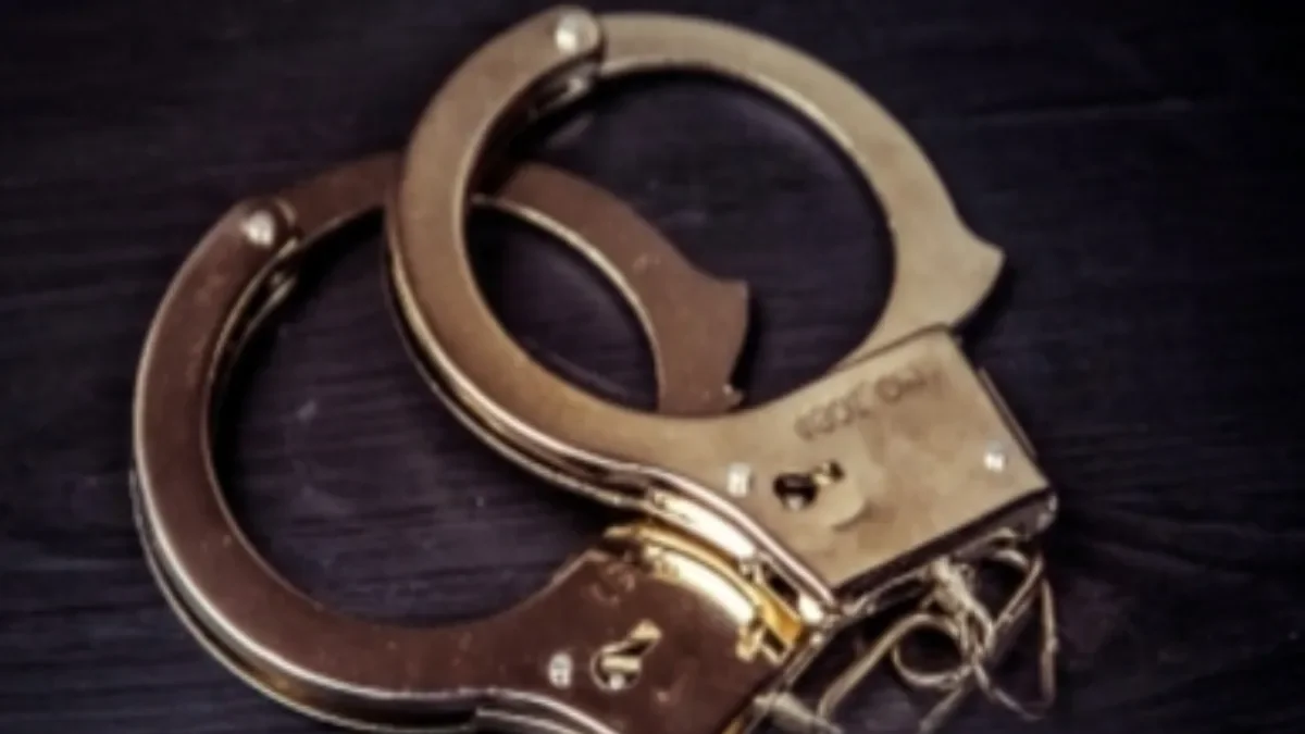 Crime Branch Kashmir Arrests Long-Absconding Accused in Multi-Crore Fraud Case