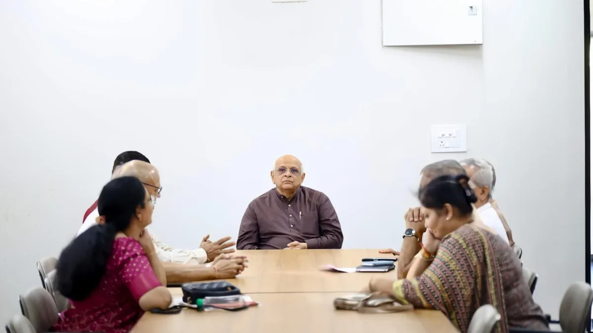 3,800-Plus Students Benefited in 27 Years: Gujarat CM Visits Library Offering 24-Hour Study Facility