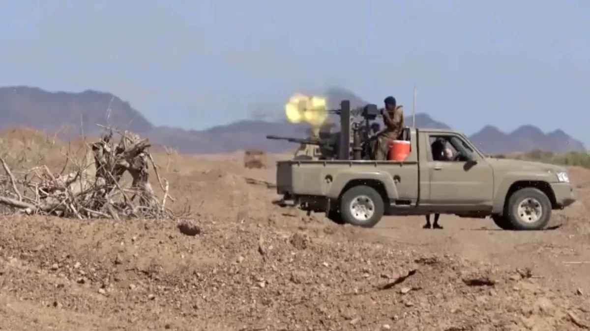 Houthi Missiles Strike Aden Airport and Riyadh