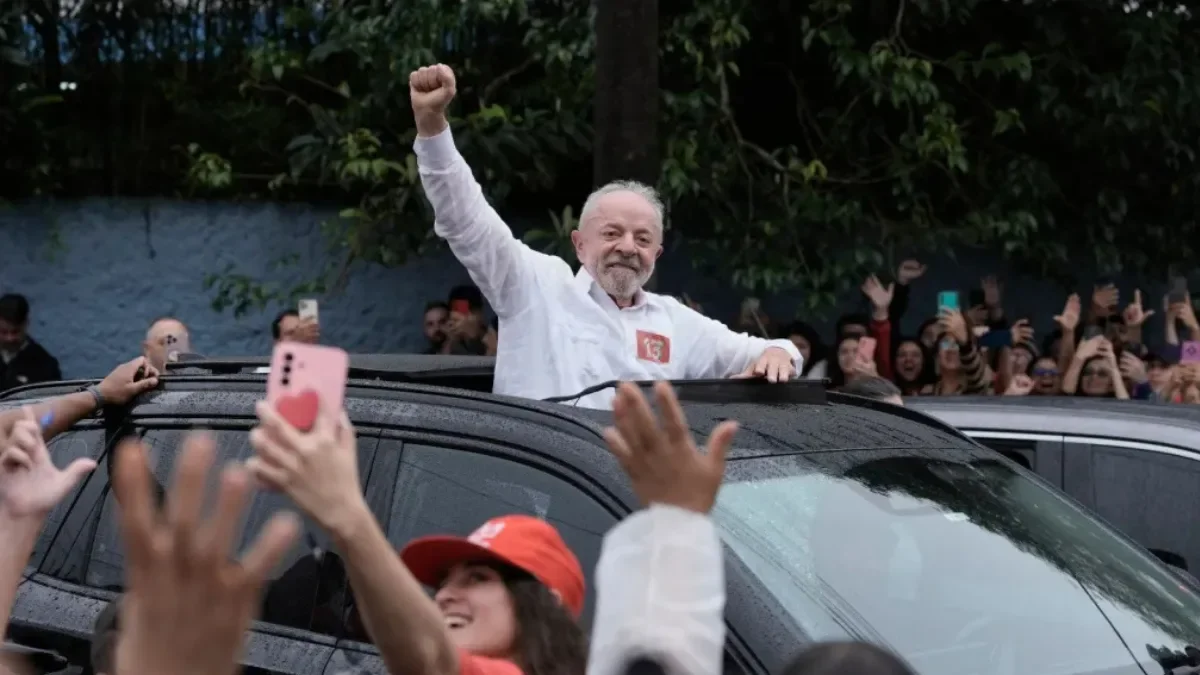 Lula Defeats Flávio Bolsonaro to Win Fourth Term in Brazil