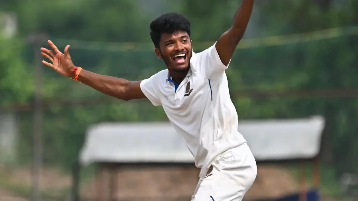 Vijay Proves Off-Spinners Excel in Tests and T20s